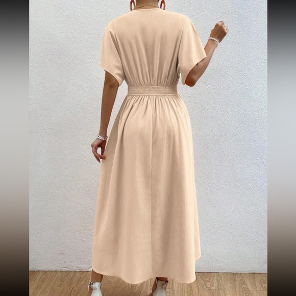 Boho button detail surplice neck midi dress - Picture 3 of 8